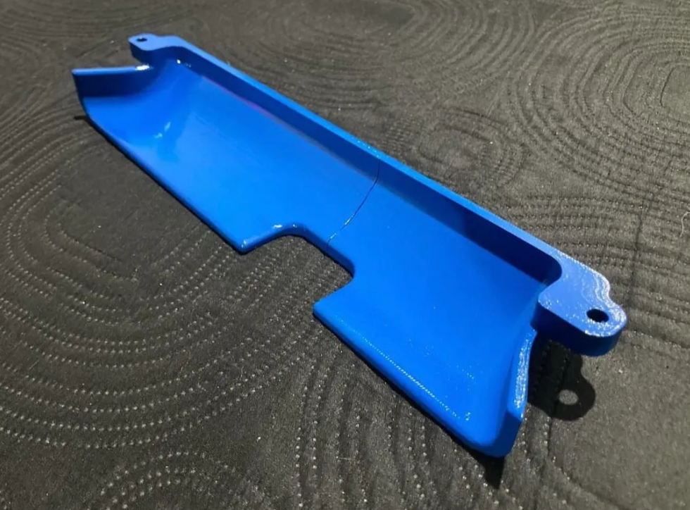 Écope d’admission BMW E46 bleue, vue de la pièce seule